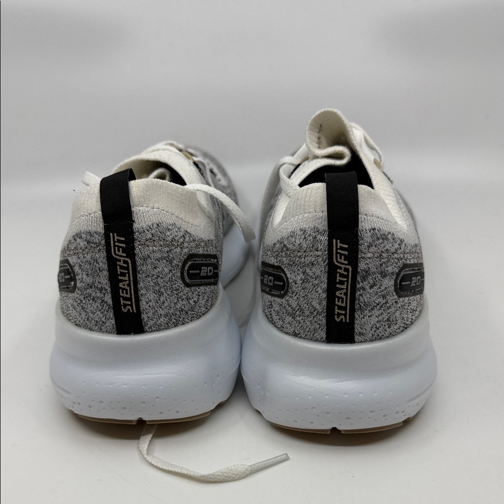 Brooks  Glycerin Gray and White Running Shoes - Picture 5 of 7